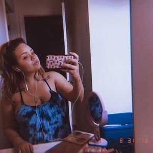 Meet your Posher, Bella